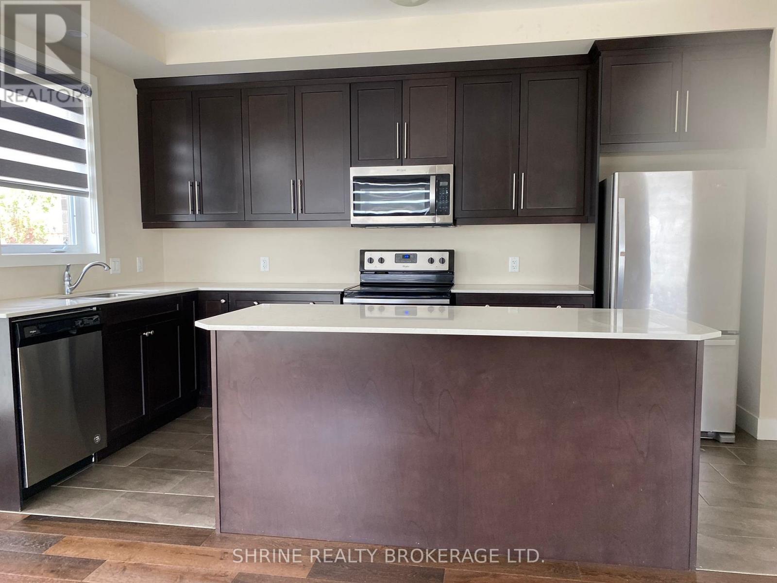 117 - 1960 Dalmagarry Road, London North, Ontario  N6G 0T8 - Photo 2 - X13440804