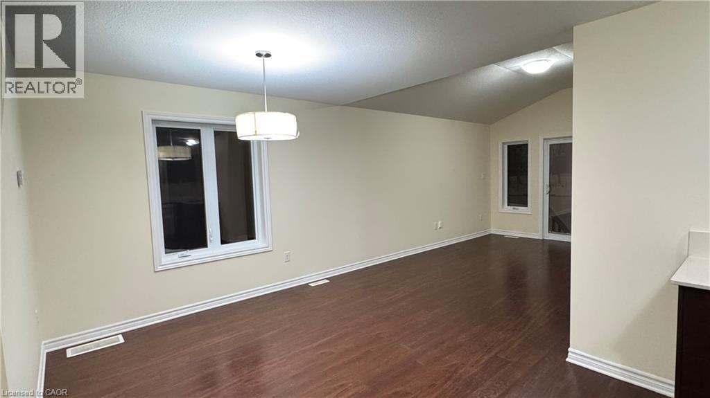 1357 Michael Circle, London, Ontario  N5V 0B8 - Photo 7 - 40839280