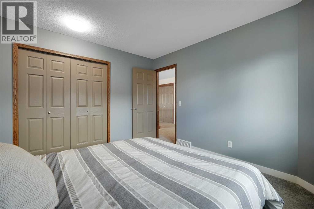 92 Douglas Woods Grove Se, Calgary, Alberta  T2Z 2H7 - Photo 32 - A2320693