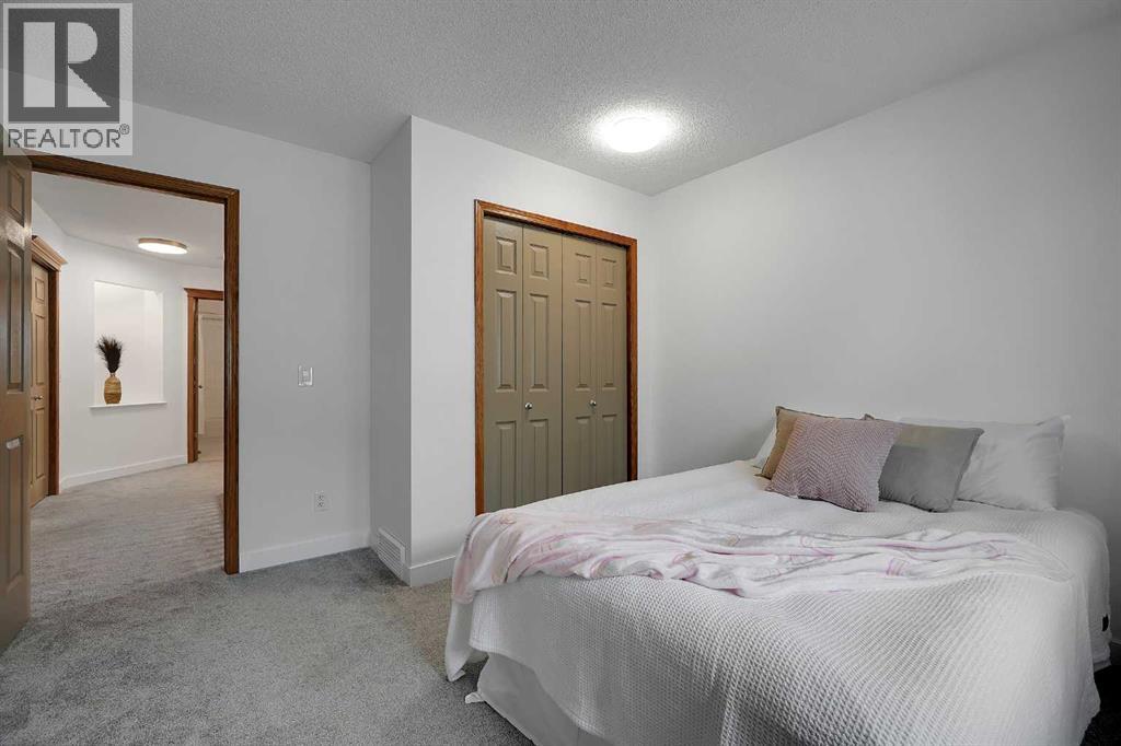 92 Douglas Woods Grove Se, Calgary, Alberta  T2Z 2H7 - Photo 35 - A2320693
