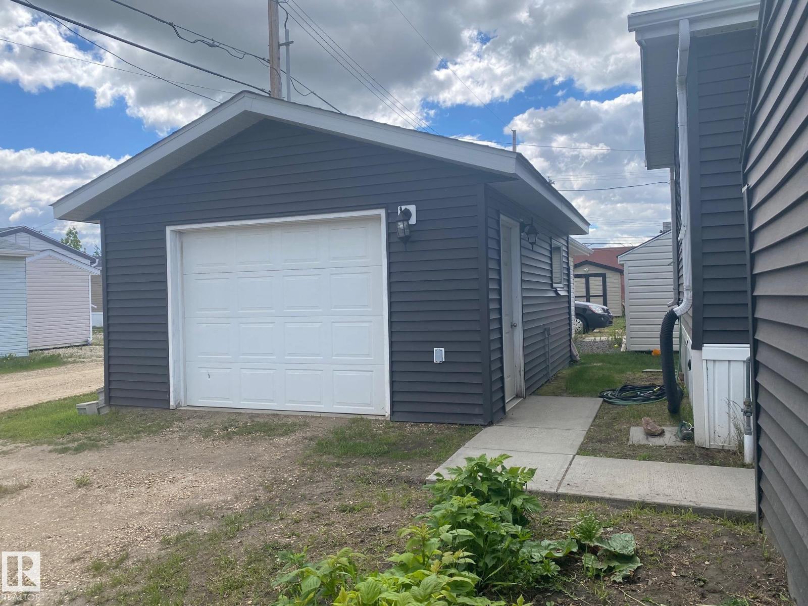 4809 49 Av, Wetaskiwin, Alberta  T9A 0G5 - Photo 5 - E4493568