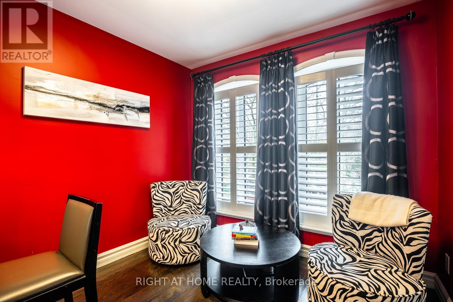 38 Sugarbush Court, Vaughan (East Woodbridge), Ontario  L4L 2Z2 - Photo 8 - N13440822