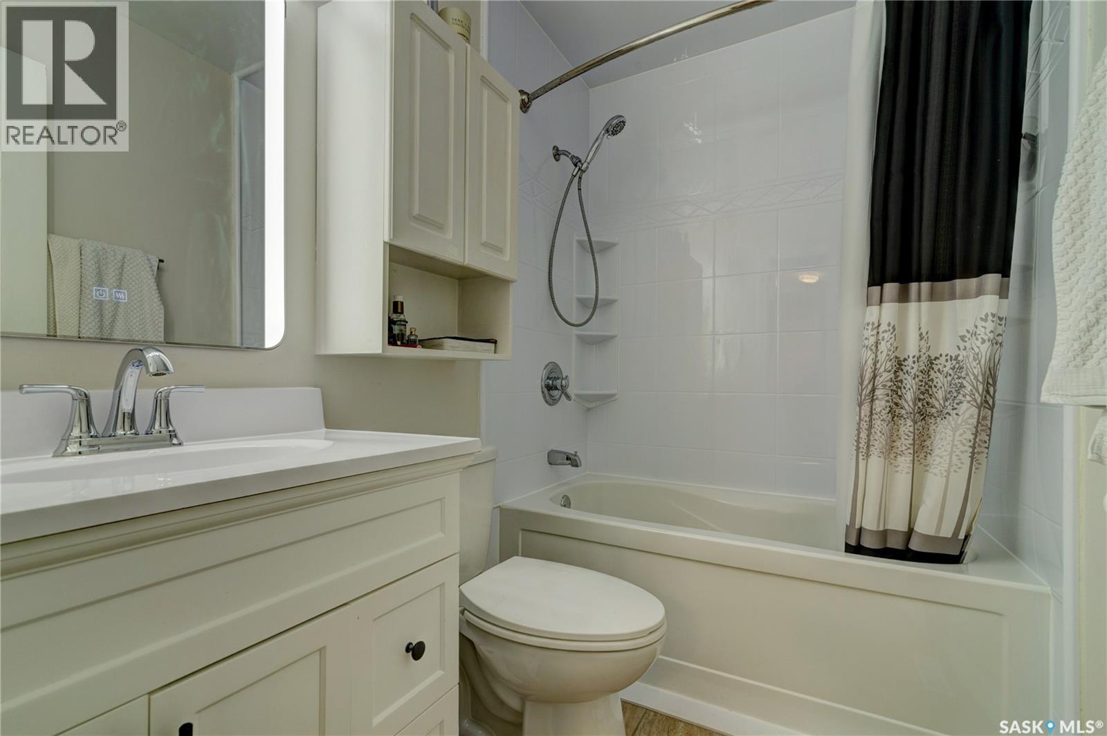 66 Denny Crescent, Regina, Saskatchewan  S4N 5J9 - Photo 18 - SK039260