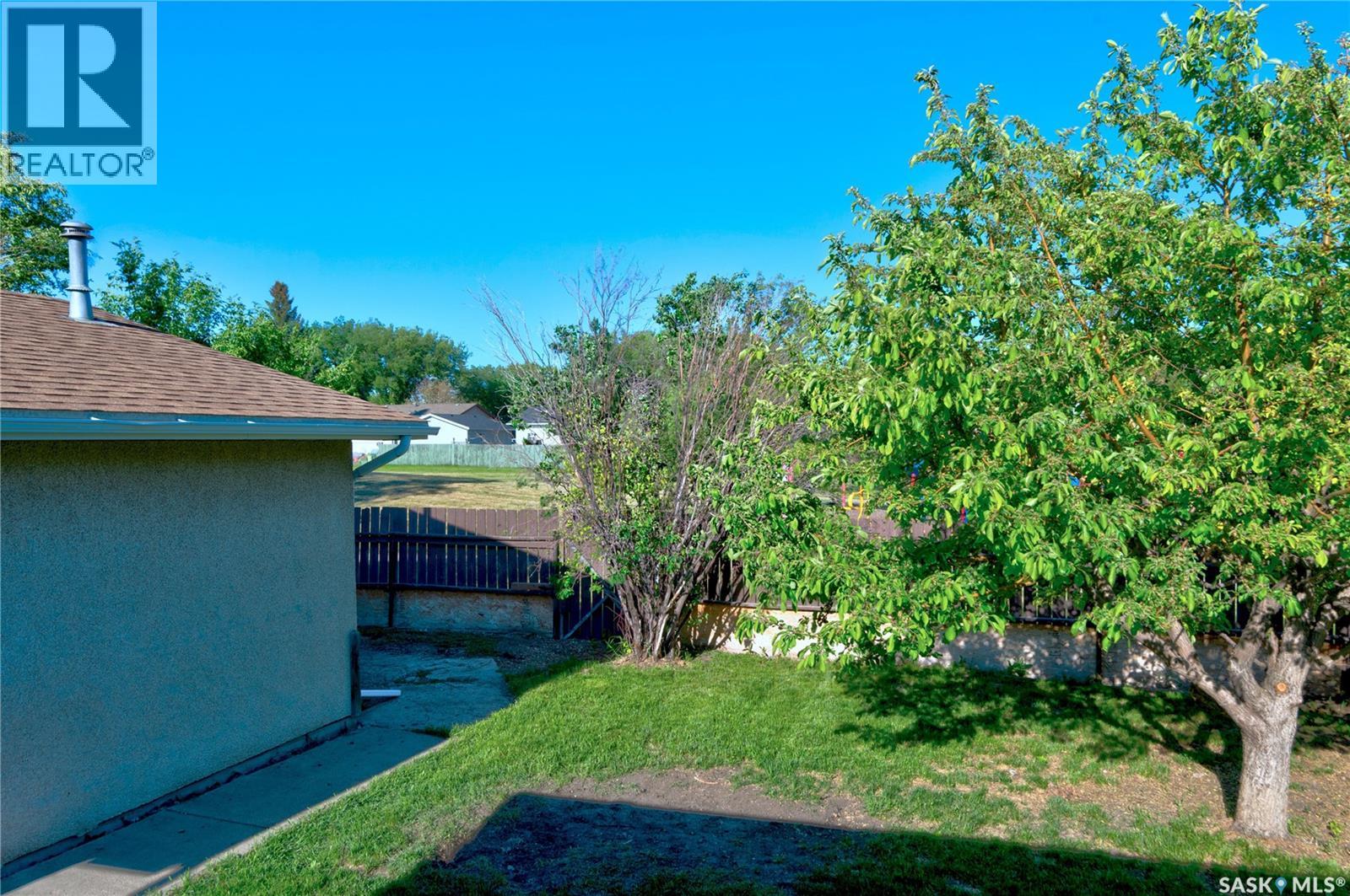 66 Denny Crescent, Regina, Saskatchewan  S4N 5J9 - Photo 32 - SK039260