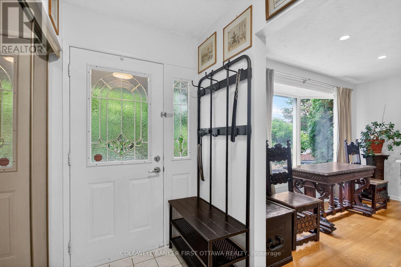2061 Balharrie Avenue, Ottawa, Ontario  K1G 1G2 - Photo 3 - X13169164