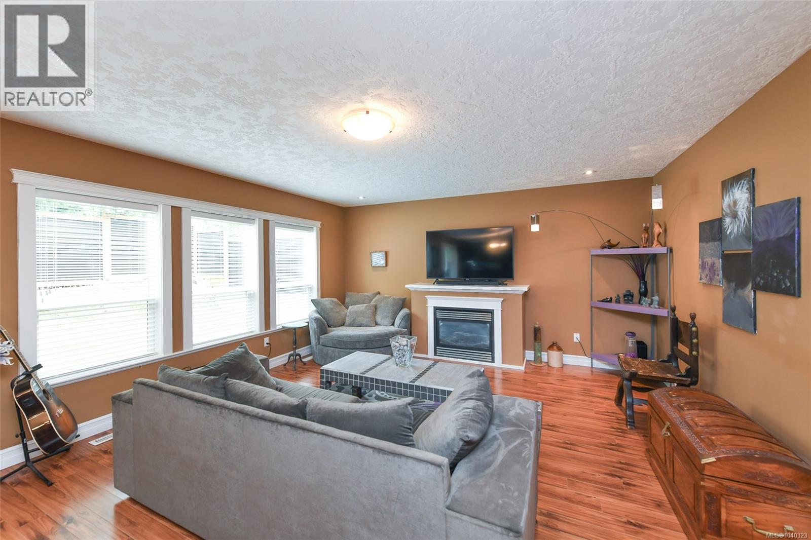 2452 Avro Arrow Dr, Comox, British Columbia  V9M 0A6 - Photo 10 - 1040323