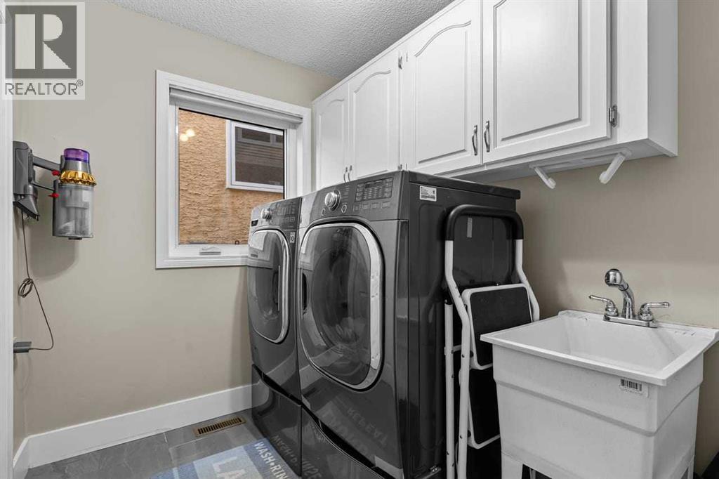 68 Christie Knoll Heights Sw, Calgary, Alberta  T3H 2V2 - Photo 19 - A2318397
