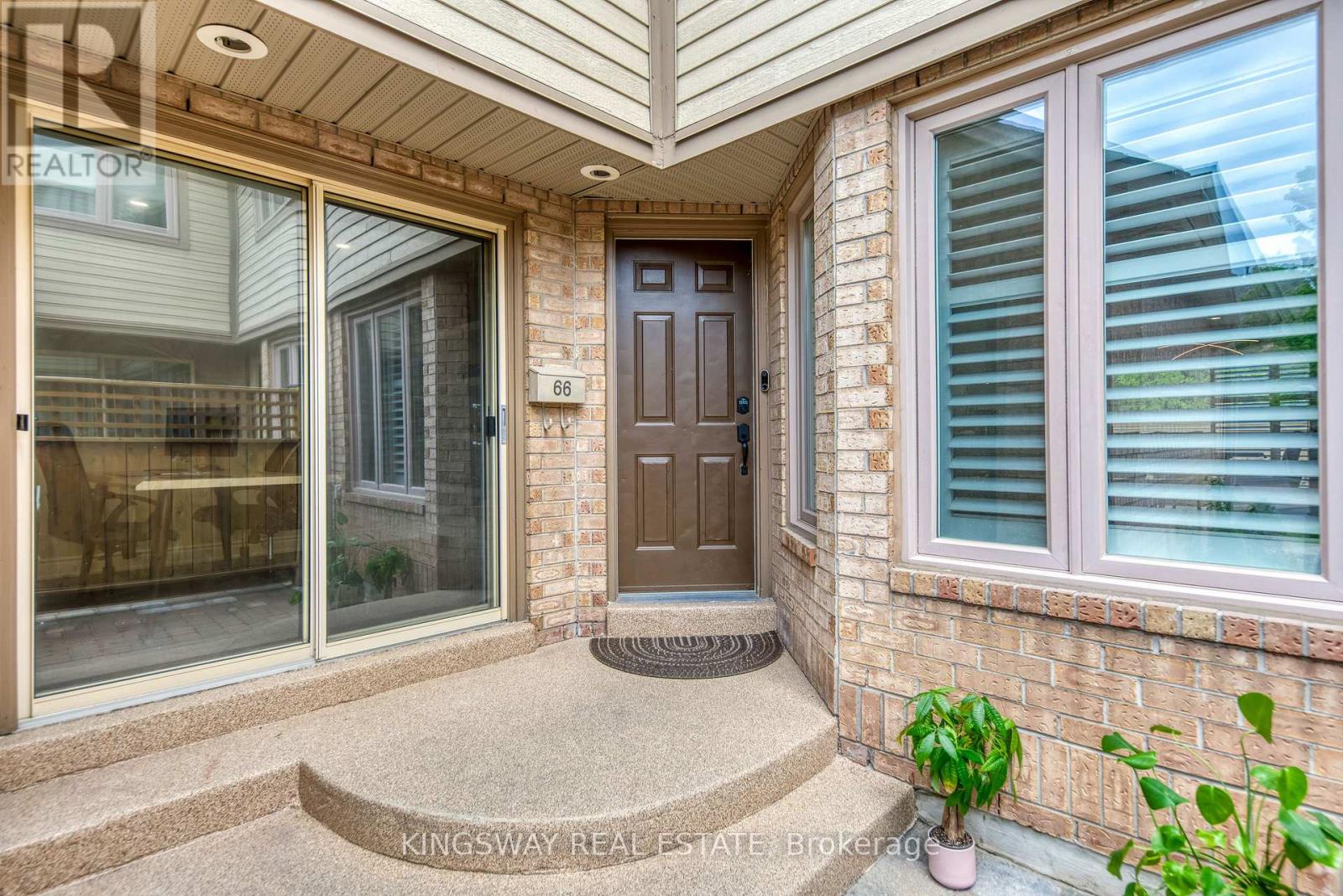 66 - 1725 The Chase Road, Mississauga, Ontario  L5M 4N3 - Photo 3 - W13439920