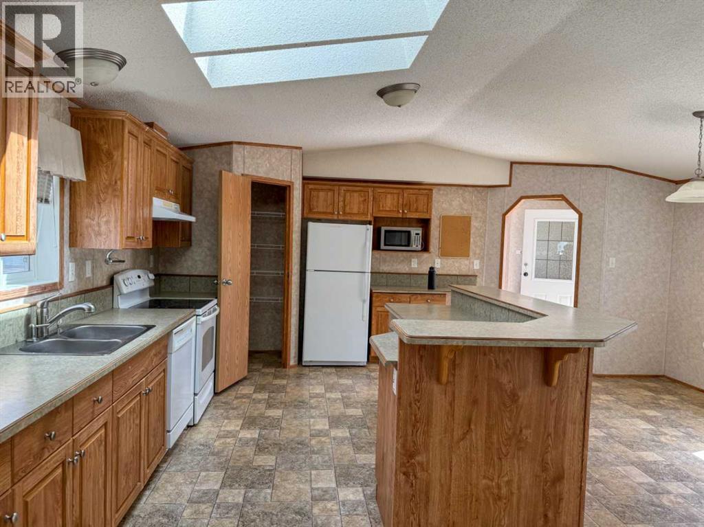 305 Rodeo Drive, Fort Macleod, Alberta  T0L 0Z0 - Photo 6 - A2320816