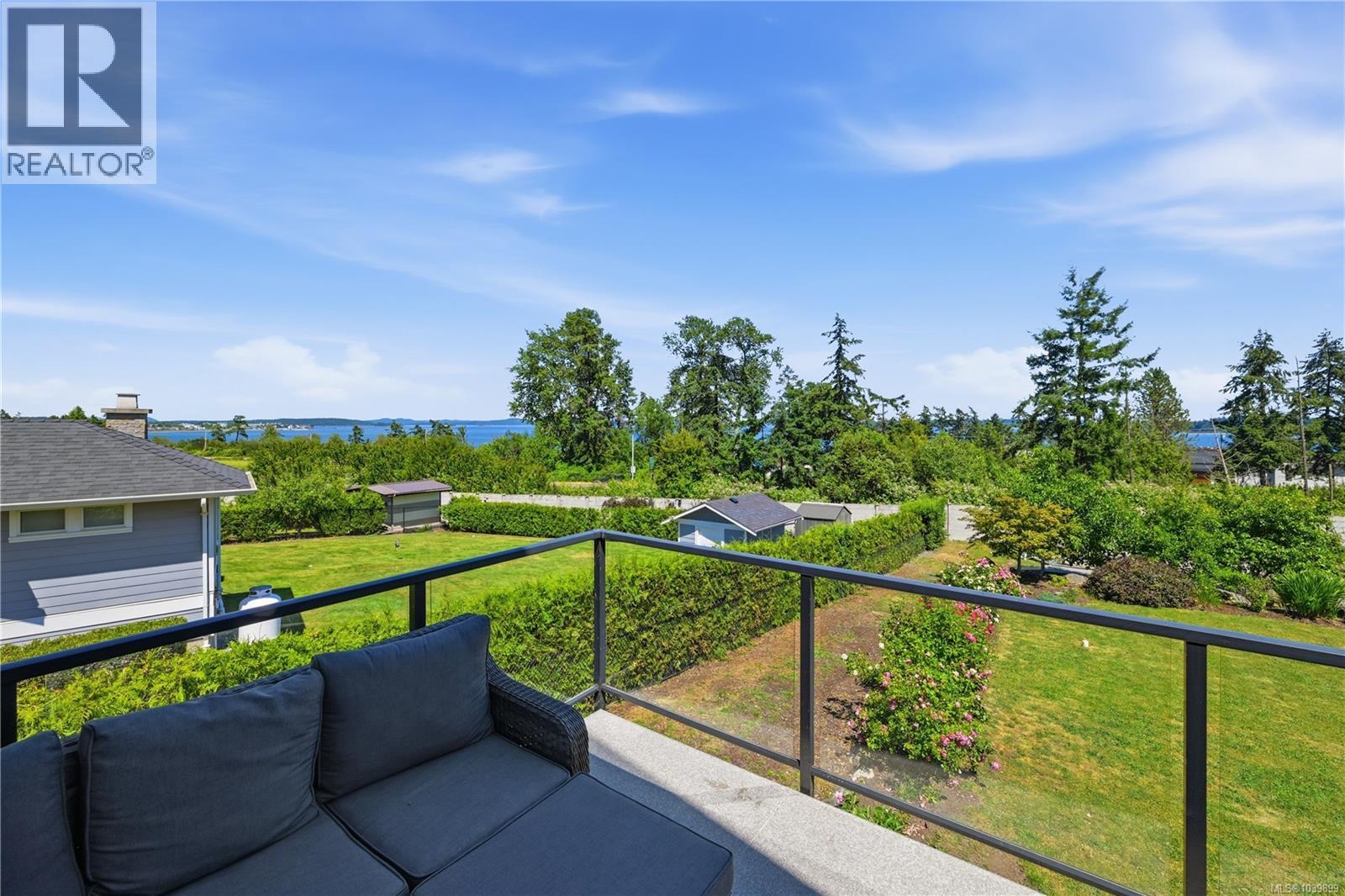 8711 Bourne Terr, North Saanich, British Columbia  V8L 1L8 - Photo 7 - 1039899