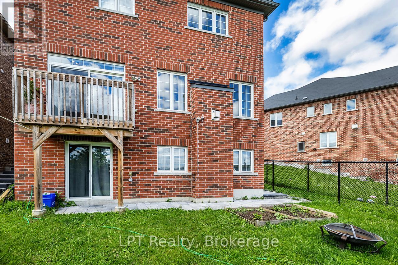 35 Purdy Place, Clarington, Ontario  L1C 0V2 - Photo 18 - E13440898