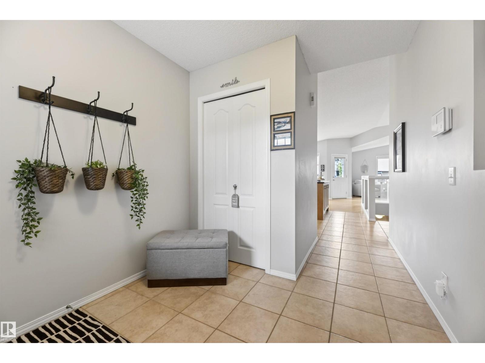 233 Foxboro Cv, Sherwood Park, Alberta  T8A 6N8 - Photo 3 - E4493572