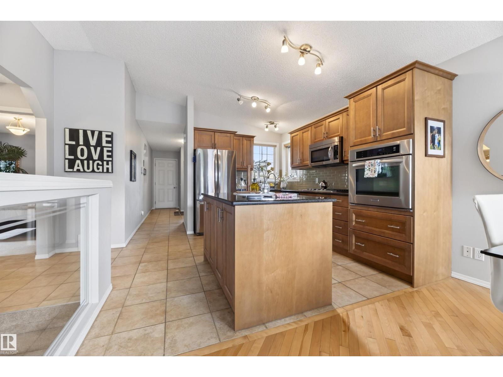233 Foxboro Cv, Sherwood Park, Alberta  T8A 6N8 - Photo 5 - E4493572