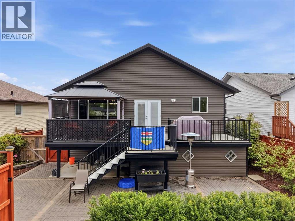182 Robinson Avenue, Penhold, Alberta  T0M 1R0 - Photo 33 - A2310865