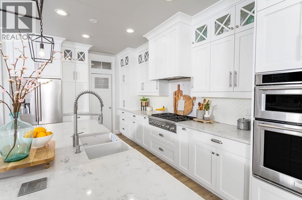 8568 FRASER STREET, Vancouver, British Columbia