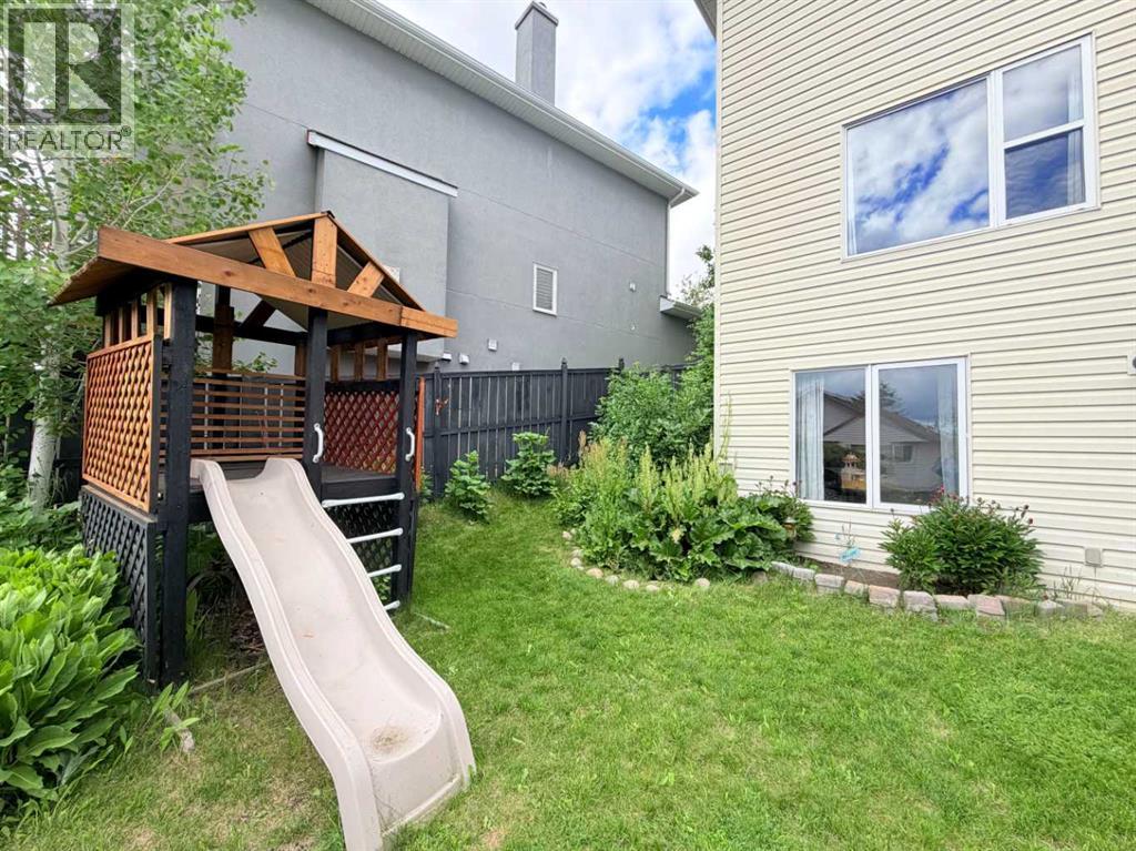 132 Somercrest Close Sw, Calgary, Alberta  T2Y 3H8 - Photo 4 - A2310237