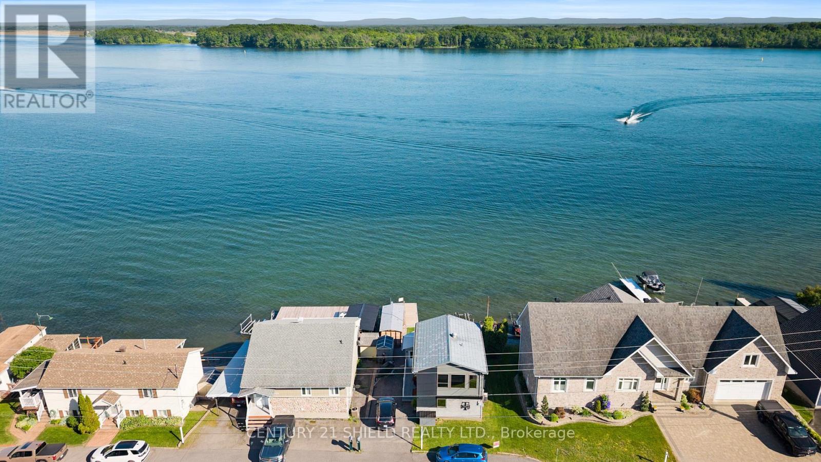 18438 County Rd 2 Road, South Glengarry, Ontario  K6H 5R1 - Photo 4 - X13440864