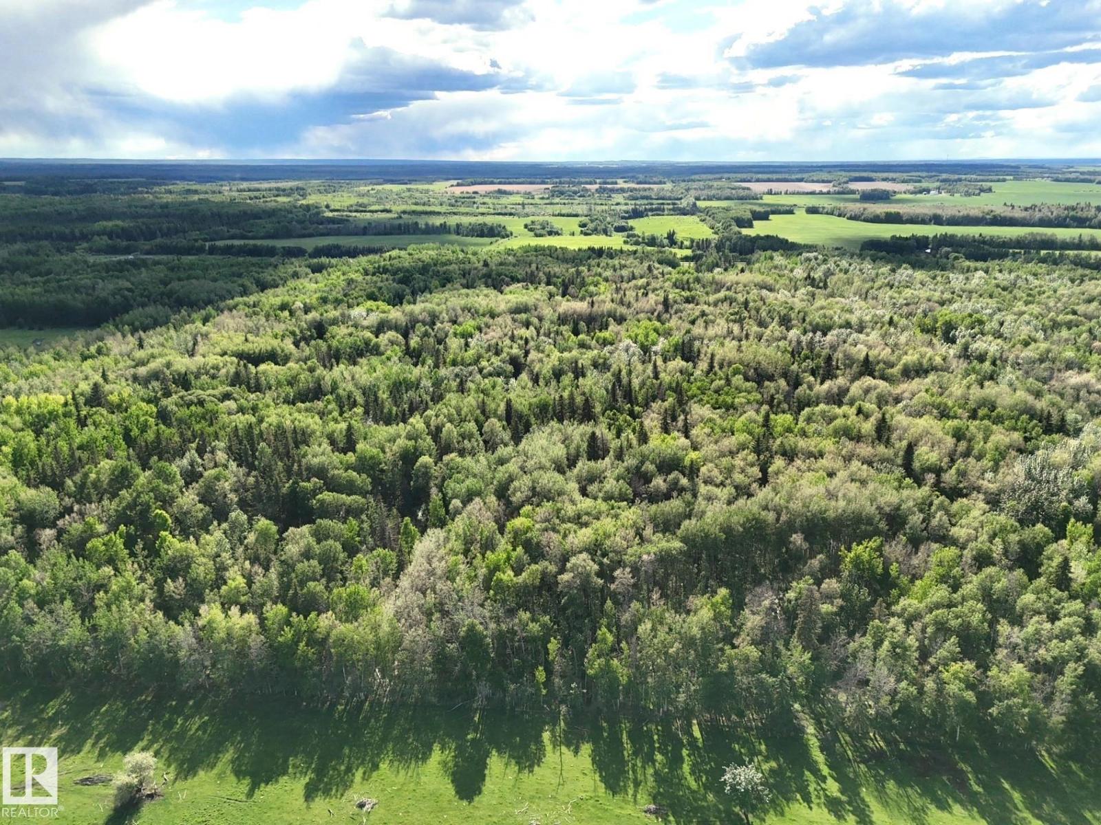 TWP 530 RRD 83, Rural Yellowhead, Alberta