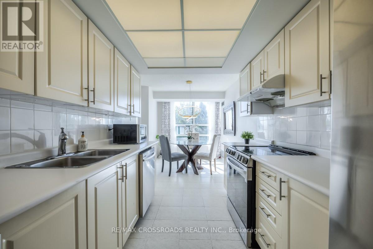 304 - 7825 Bayview Avenue, Markham, Ontario  L3T 7N2 - Photo 11 - N13440910