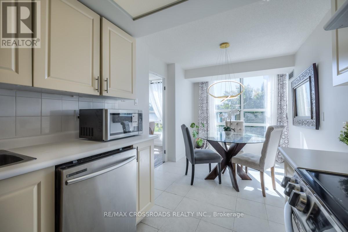 304 - 7825 Bayview Avenue, Markham, Ontario  L3T 7N2 - Photo 13 - N13440910