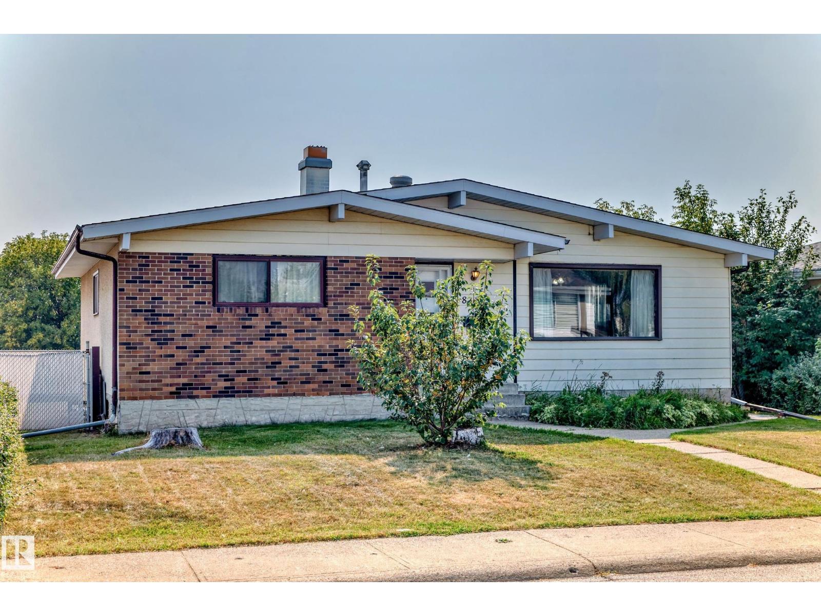 8311 150 Av Nw, Edmonton, Alberta  T5E 1B9 - Photo 1 - E4493580
