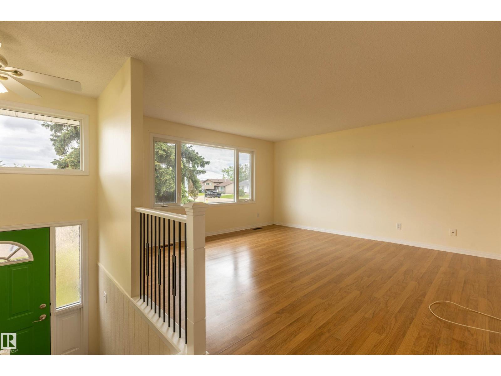 10710 97 Av, Morinville, Alberta  T8R 0E9 - Photo 4 - E4493581