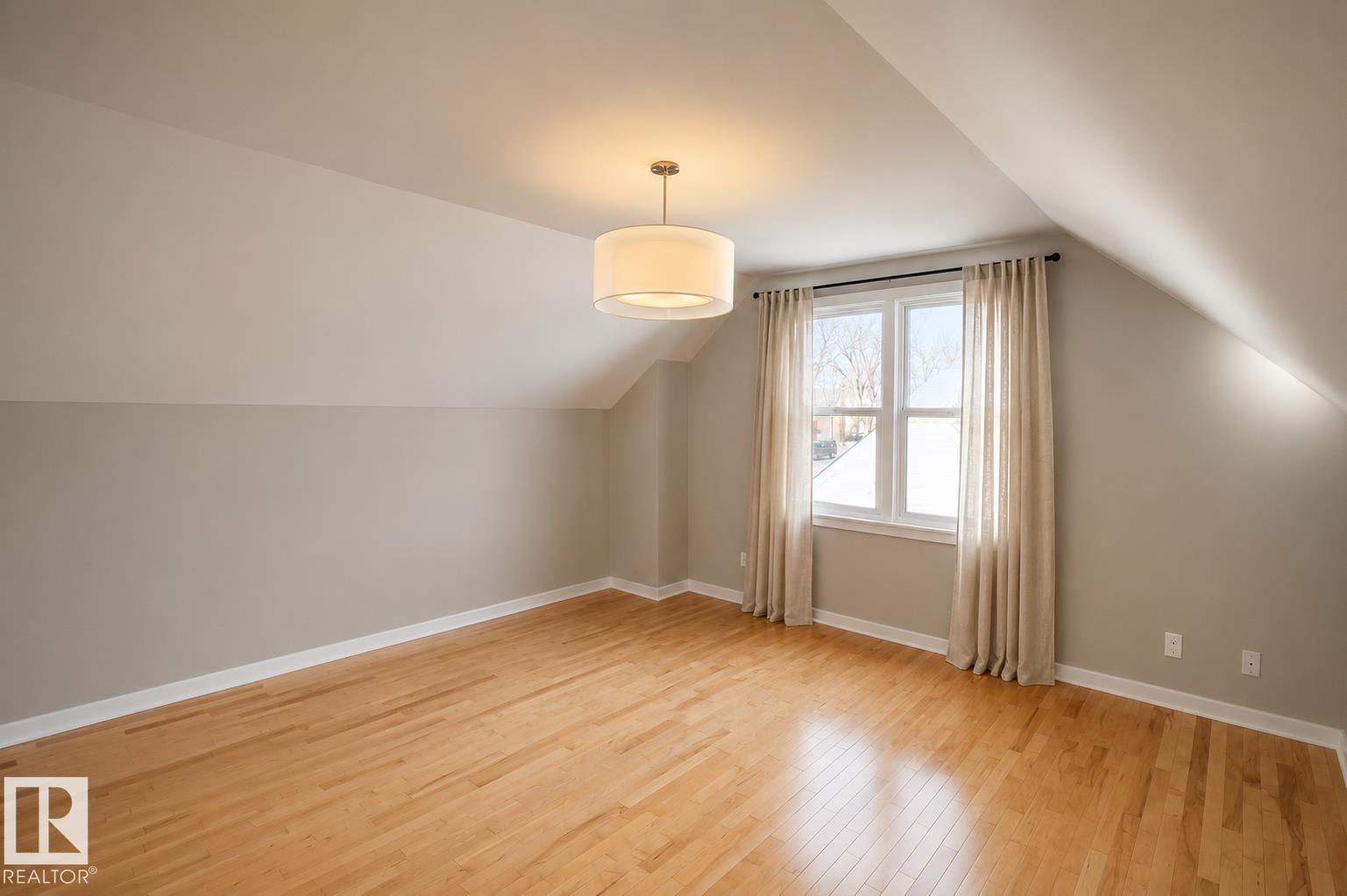 10815 112 St Nw, Edmonton, Alberta  T5H 3H4 - Photo 15 - E4493582