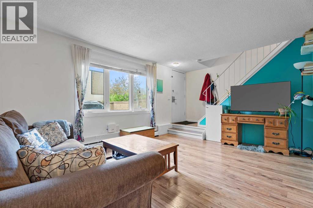 101, 3809 45 Street SW, Calgary, Alberta T3E 3H4 - Photo 4 - A2318472