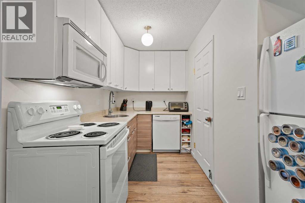 101, 3809 45 Street SW, Calgary, Alberta T3E 3H4 - Photo 12 - A2318472