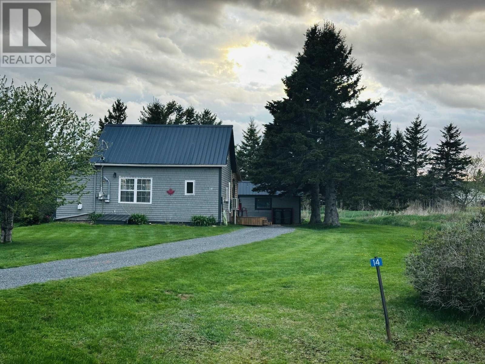 14 Farmer Street, Kinkora, Prince Edward Island