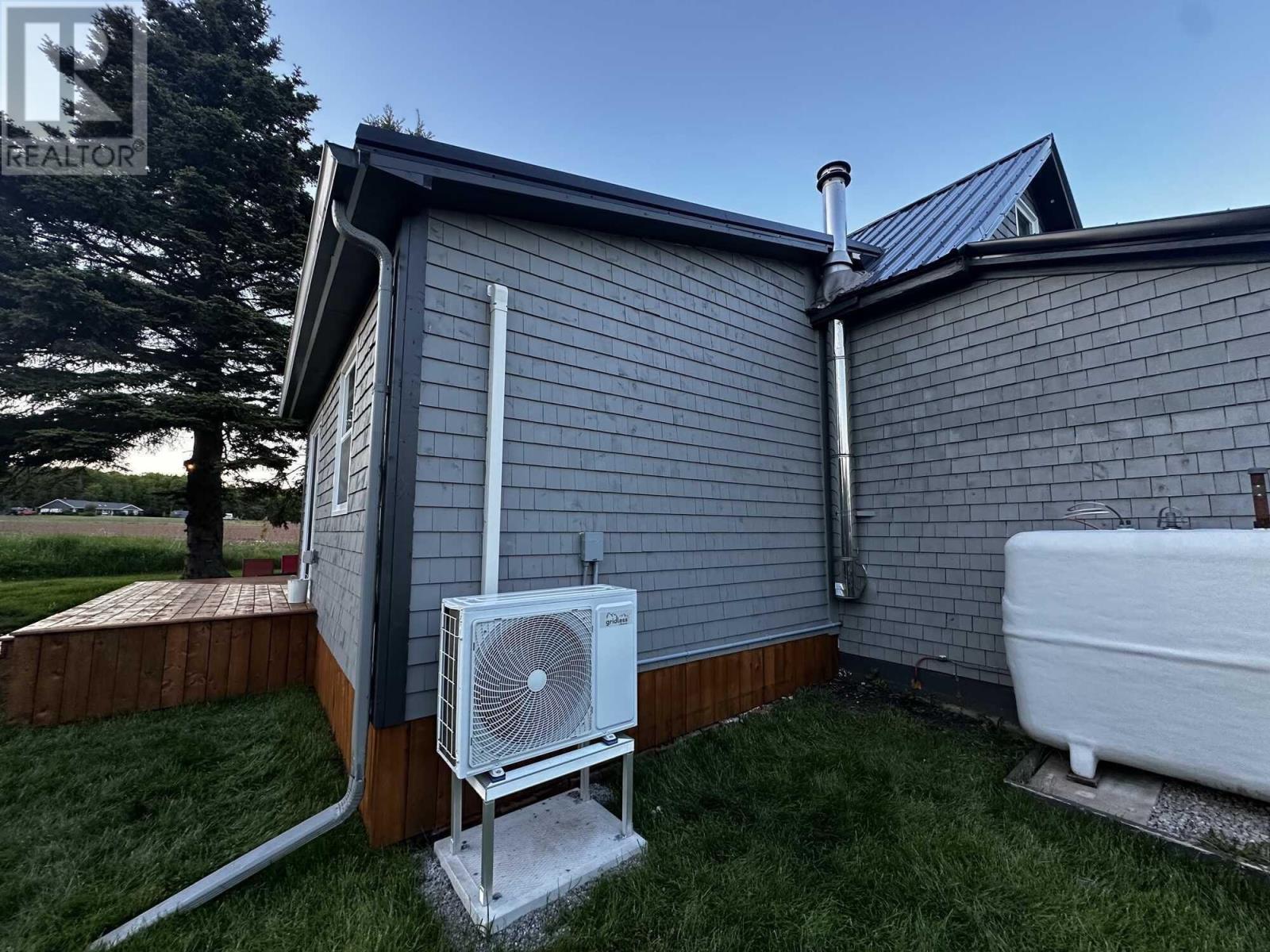 14 Farmer Street, Kinkora, Prince Edward Island  C0B 1N0 - Photo 16 - 202614324