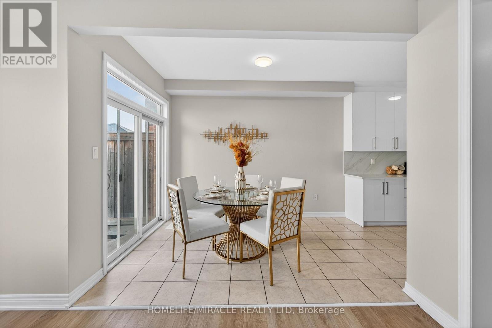 39 Matthew Harrison Street, Brampton, Ontario  L6P 3H3 - Photo 14 - W13439406