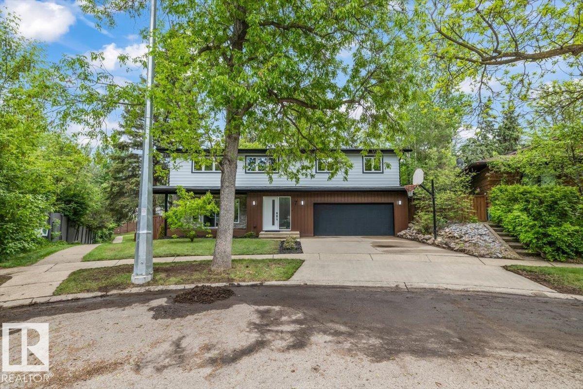 7 Glacier Pl, St. Albert, Alberta  T8N 1R7 - Photo 1 - E4493584