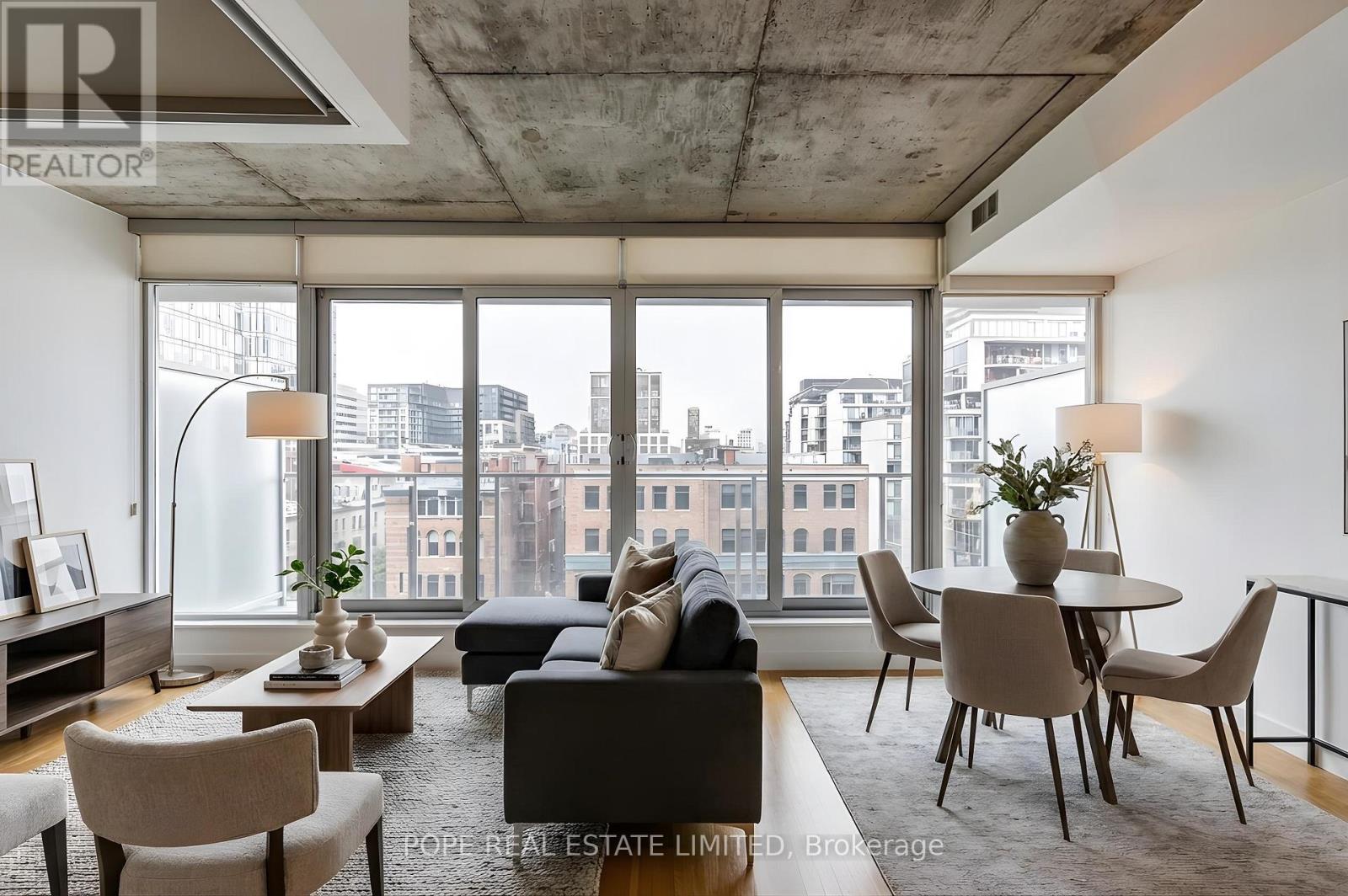 802 - 75 PORTLAND STREET, Toronto, Ontario