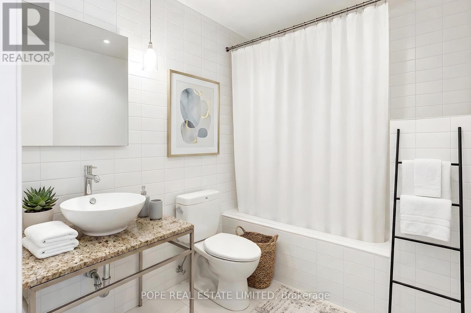 802 - 75 Portland Street, Toronto, Ontario  M5V 2M9 - Photo 4 - C13440950