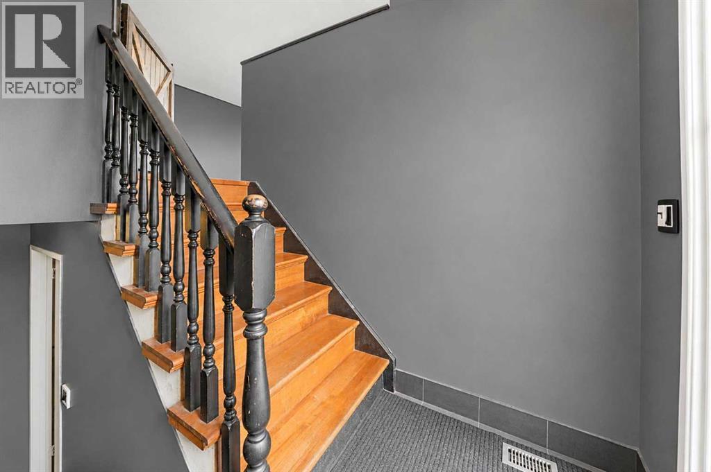 15 Mclean Street, Red Deer, Alberta  T4R 1T6 - Photo 8 - A2319642