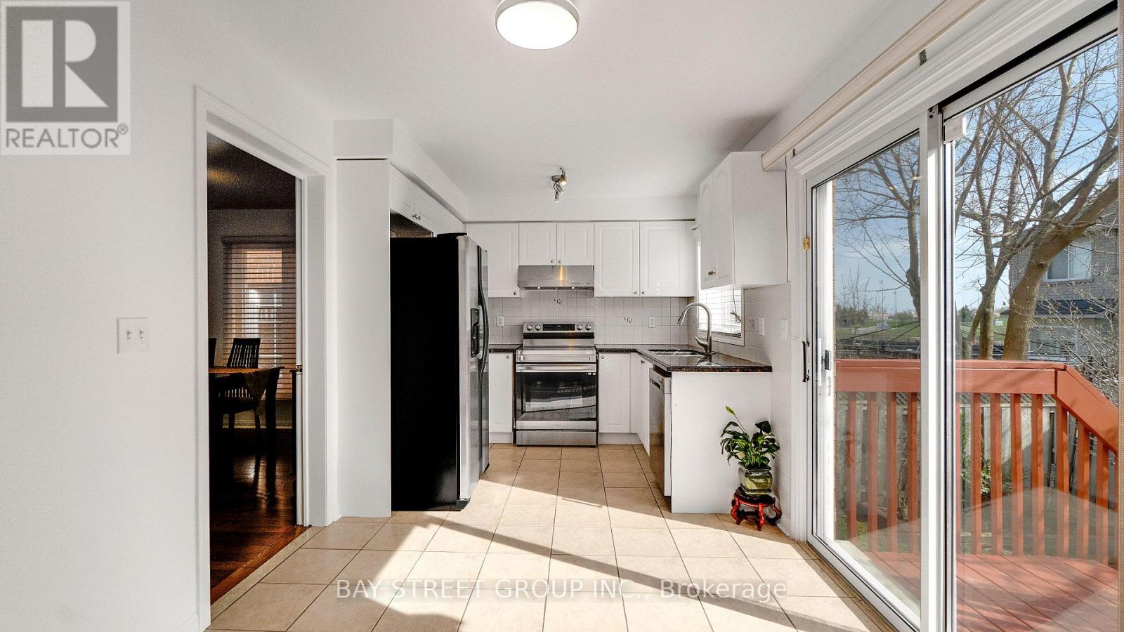 3158 Rock Harbour Road, Mississauga, Ontario  L5B 4G4 - Photo 15 - W13440966