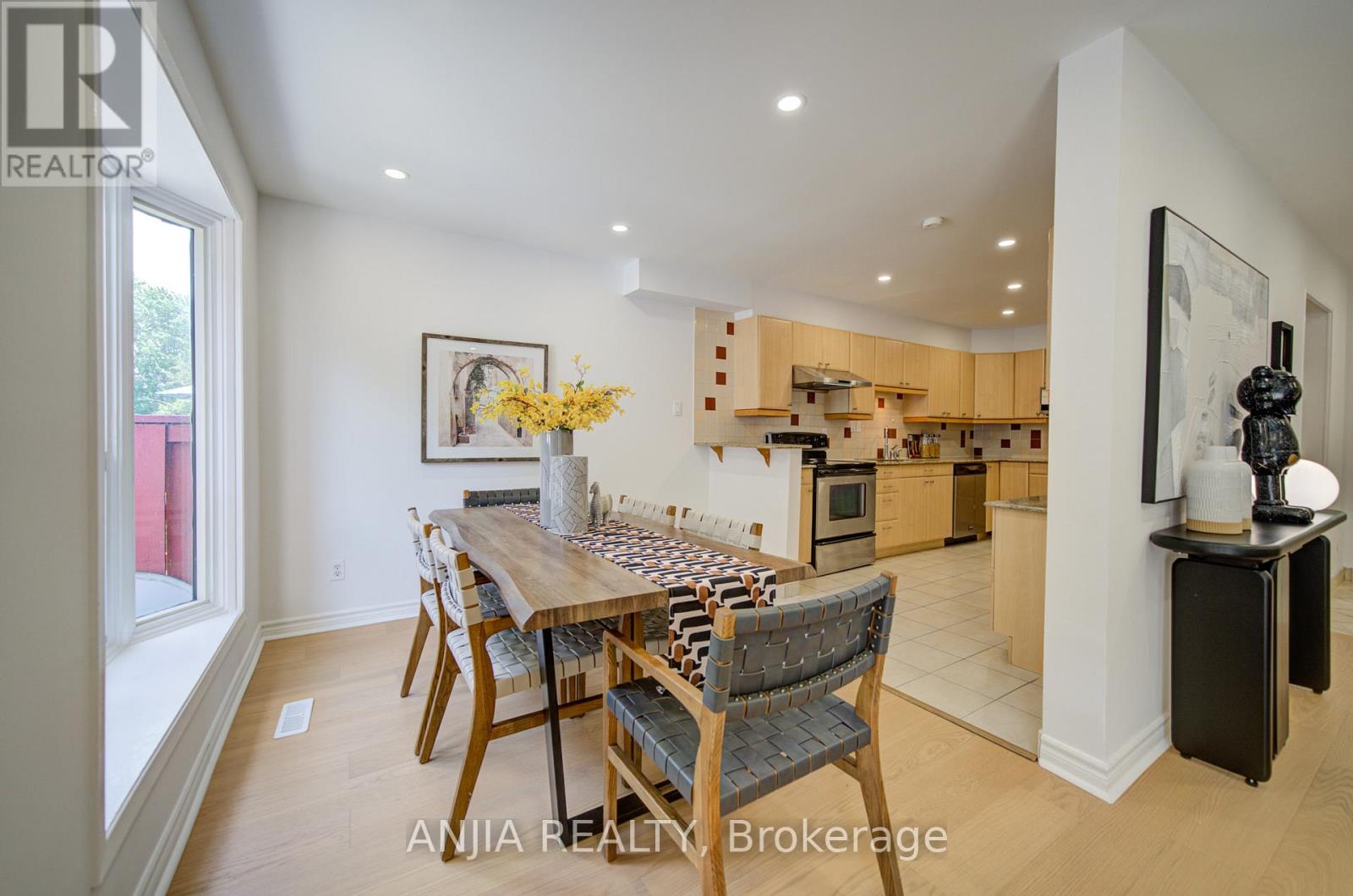 93 Pondtail Drive, Toronto, Ontario  M1V 1Z2 - Photo 13 - E13434332