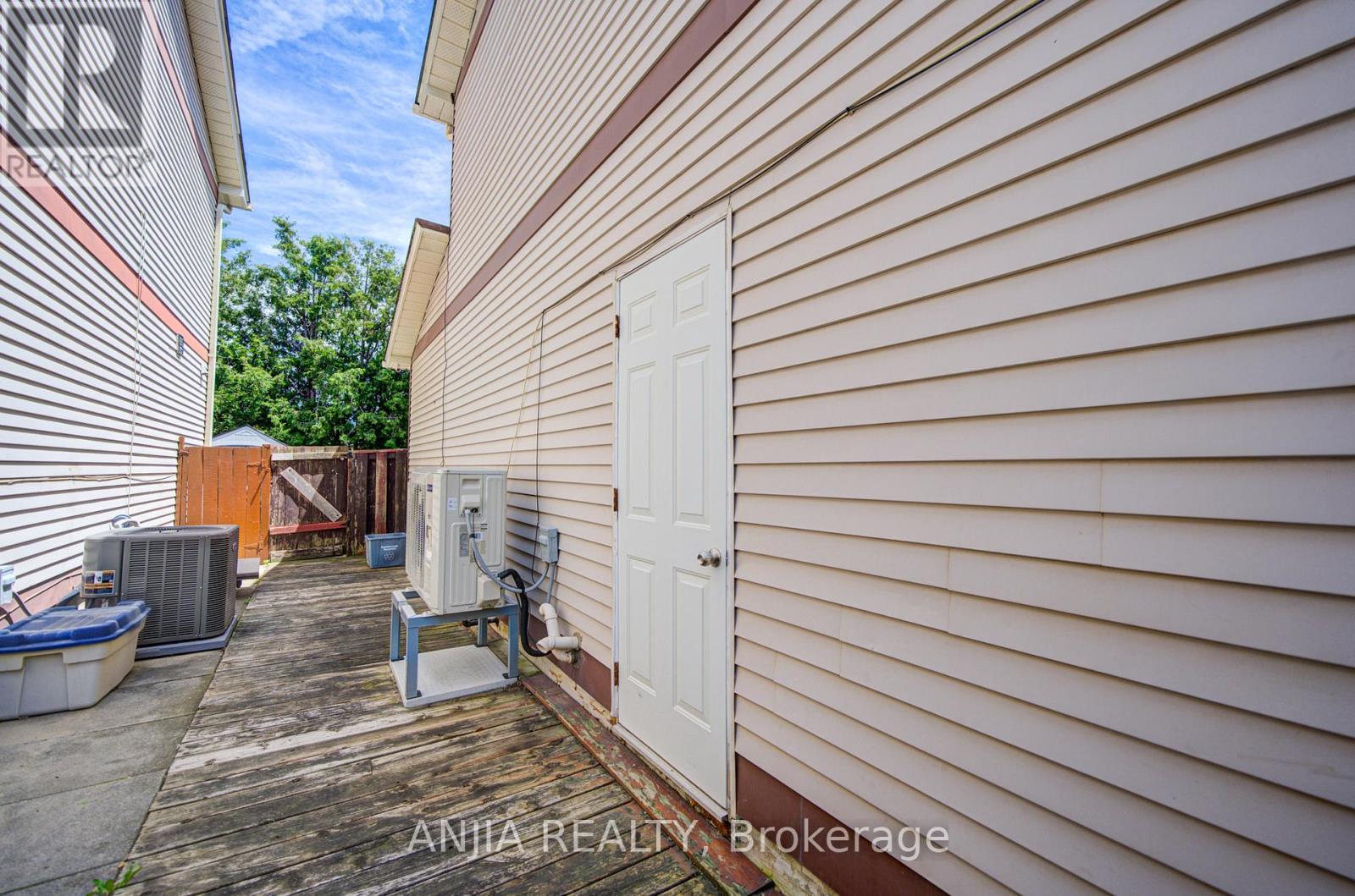 93 Pondtail Drive, Toronto, Ontario  M1V 1Z2 - Photo 28 - E13434332