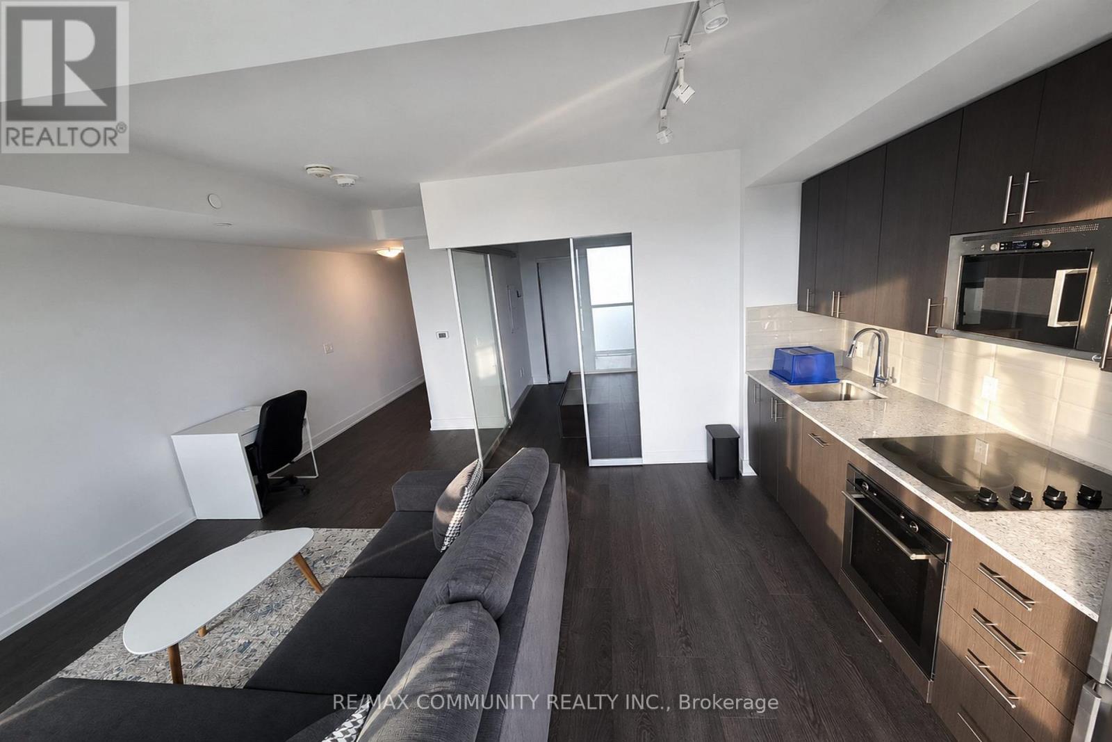 2402 - 2550 Simcoe Street N, Oshawa, Ontario  L1L 0R5 - Photo 14 - E13437036