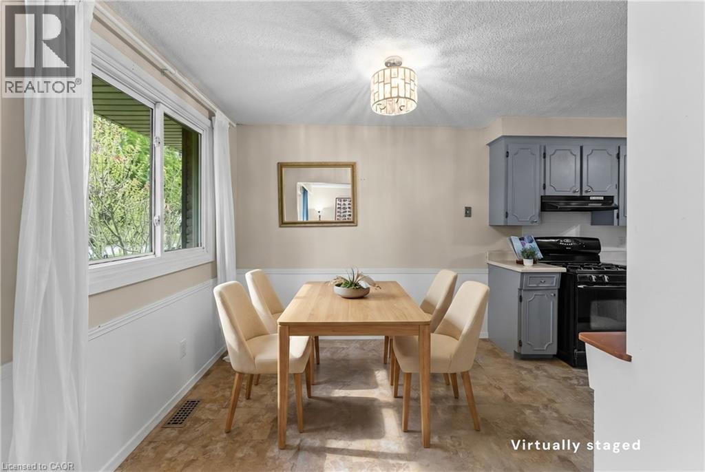 11 Abraham Drive, St. Catharines, Ontario  L2M 6K7 - Photo 8 - 40834848