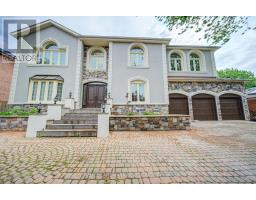 21 KIRKDALE CRESCENT, Toronto, Ontario