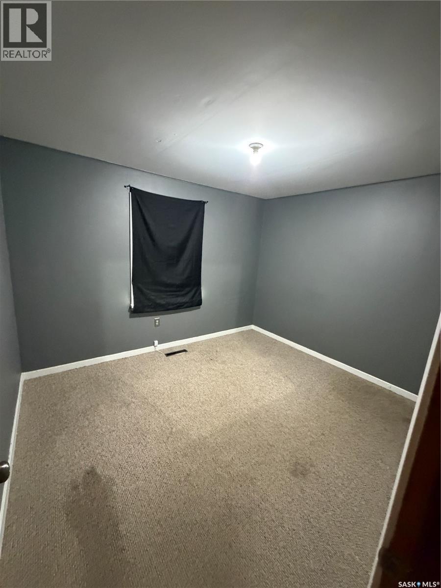1225 Atkinson Street, Regina, Saskatchewan  S4N 3V7 - Photo 6 - SK039191