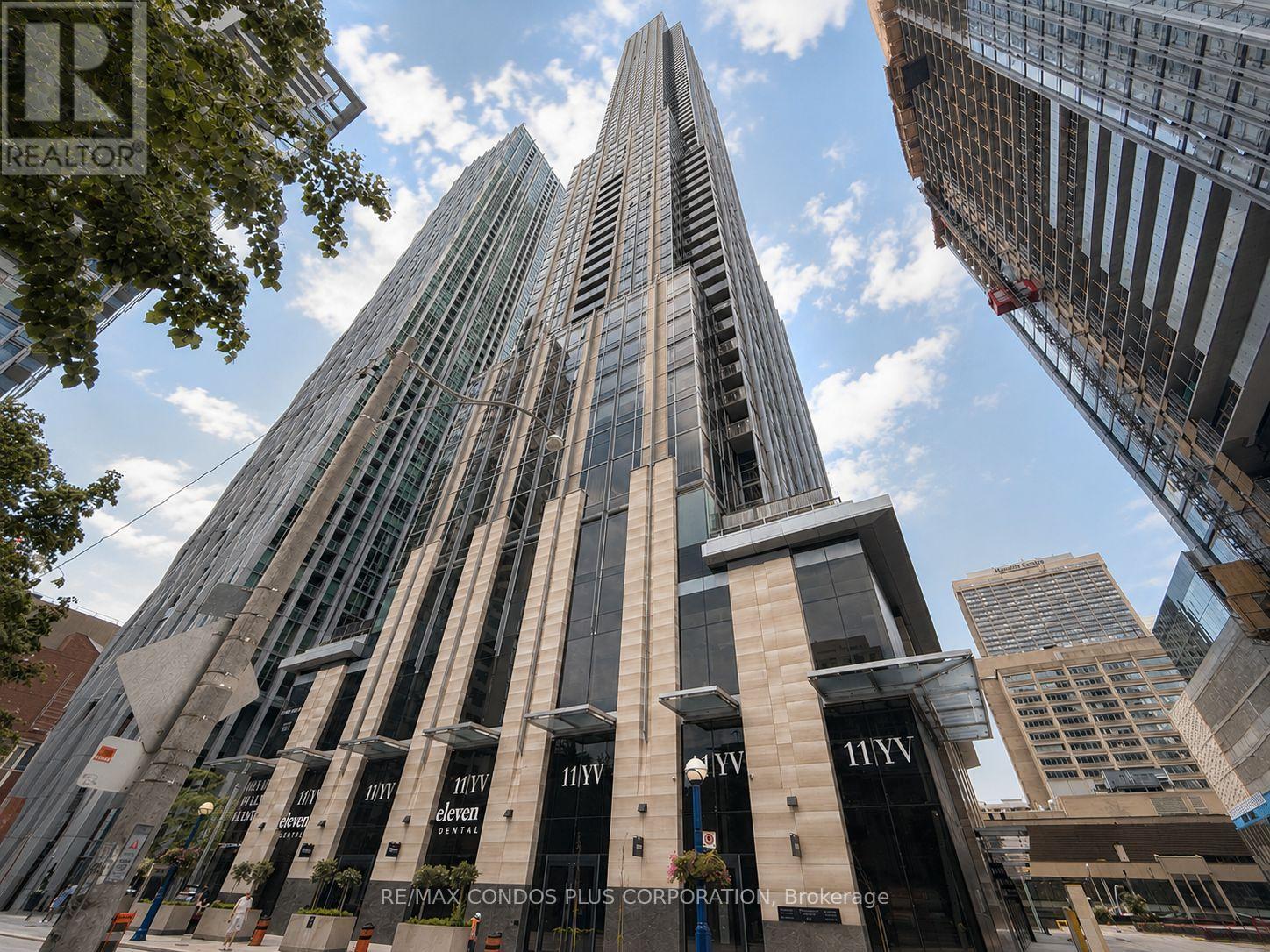 3907 - 11 YORKVILLE AVENUE, Toronto, Ontario