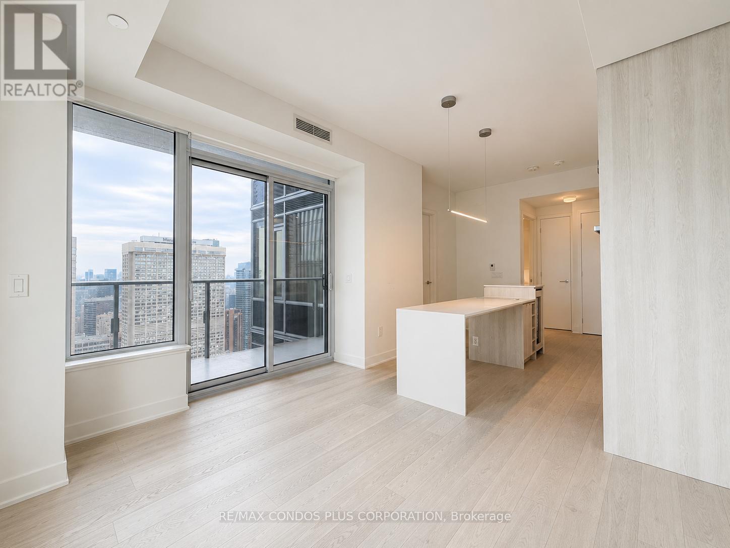 3907 - 11 Yorkville Avenue, Toronto, Ontario  M4W 0B7 - Photo 12 - C13440978