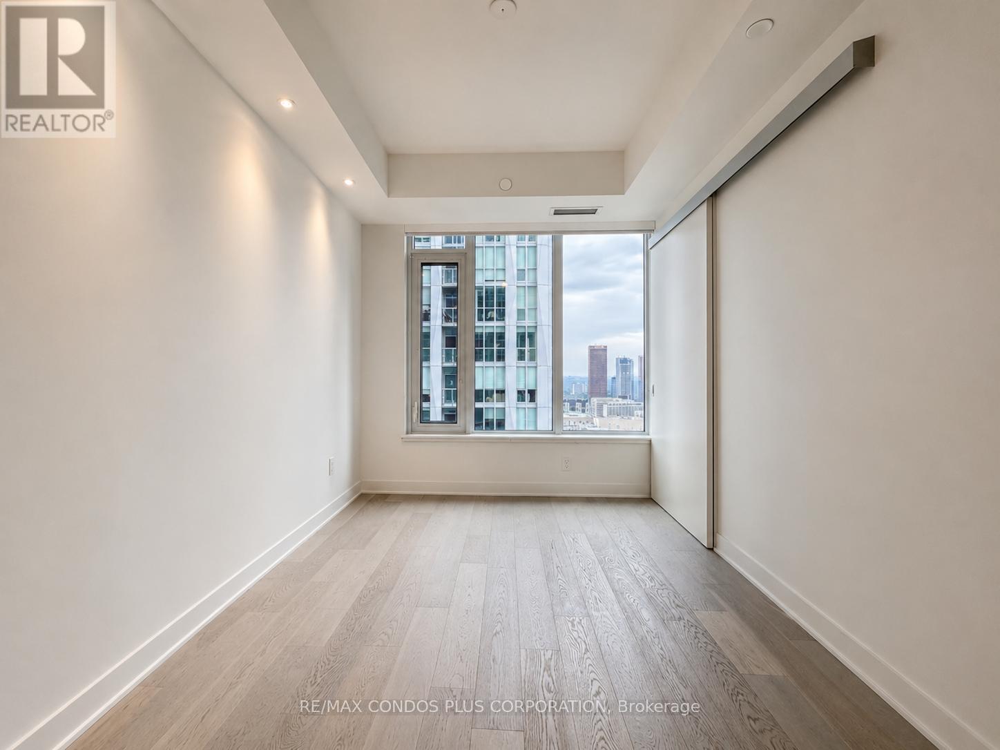 3907 - 11 Yorkville Avenue, Toronto, Ontario  M4W 0B7 - Photo 14 - C13440978