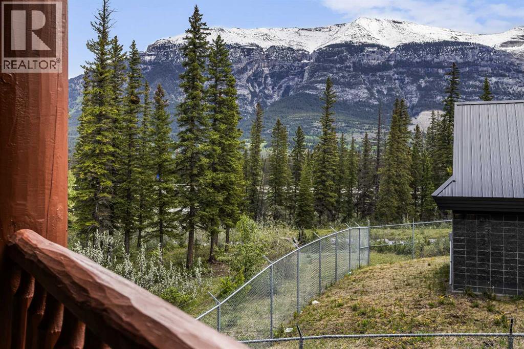 205, 170 Crossbow Place, Canmore, Alberta  T1W 3H4 - Photo 29 - A2318058