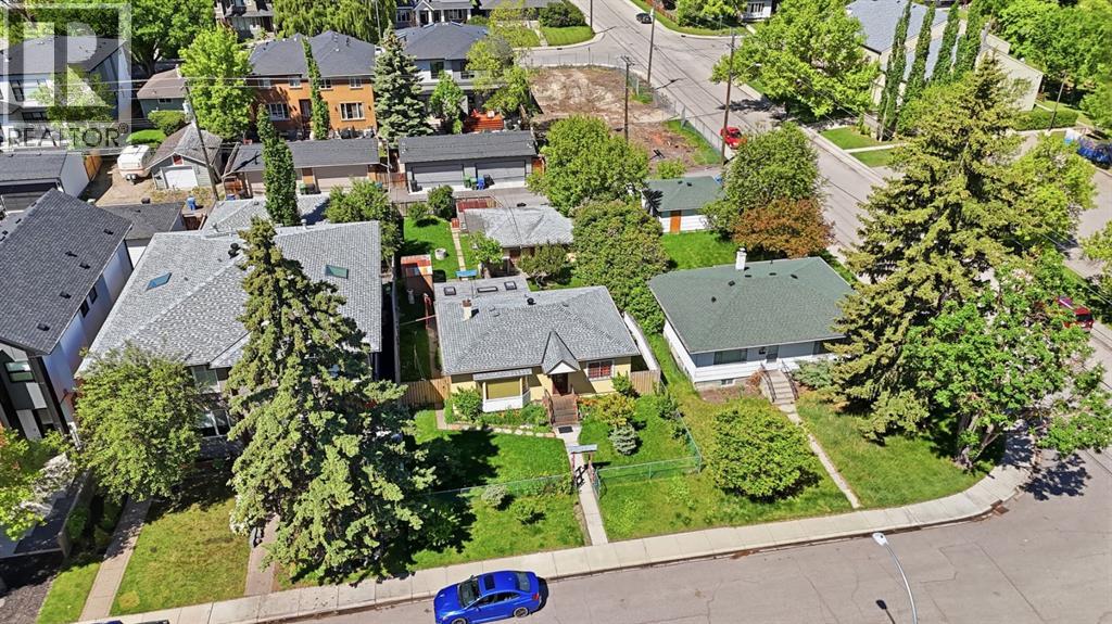 3007 27 Street SW, Calgary, Alberta  t3E 2k9 - Photo 3 - A2320055
