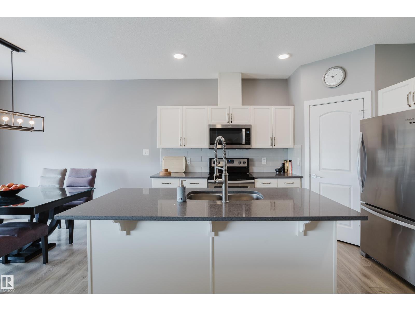 22106 89 Av Nw, Edmonton, Alberta  T5T 7G9 - Photo 12 - E4493596
