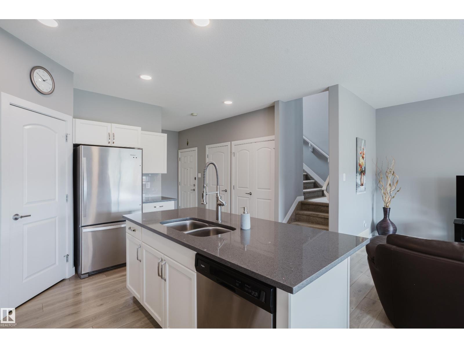 22106 89 Av Nw, Edmonton, Alberta  T5T 7G9 - Photo 6 - E4493596